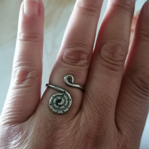 Silver 925 ring with spiral and adjustable size new