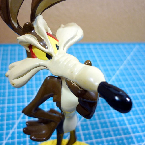Wile E. Coyote Figure - Looney Tunes (DeAGOSTINI)