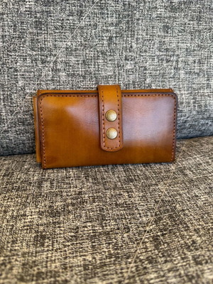 Handmade leather tobacco pouch