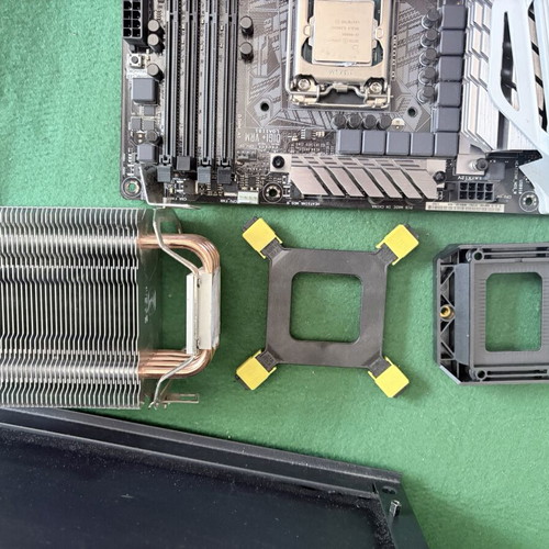 ASUS Z170-A ATX LGA1151 DDR4 motherboard with Intel Core i5 6600k 3.5 GHz