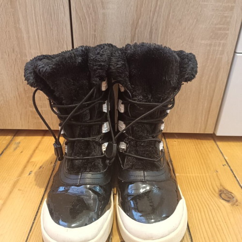Merrell boots for girls like new, size 35, black
