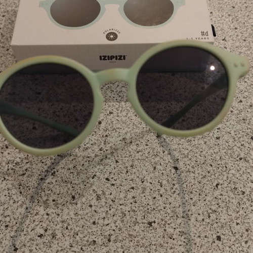 Izipizi Kids Sunglasses used, slight fading