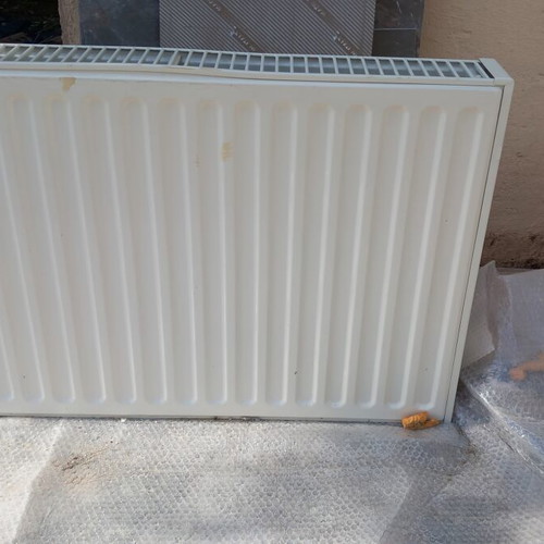 Heating radiators like new, set of 2, one large and one small