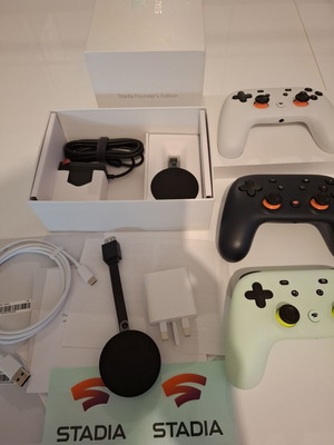 Google Stadia Founder's Edition console bundle with 3 controllers