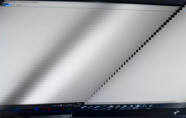 hp Οθόνη E24 G4 Full HD