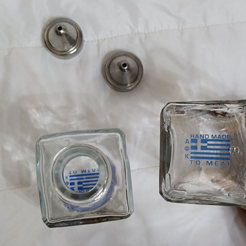 Souvenir oil and vinegar set from Alistrati Cave