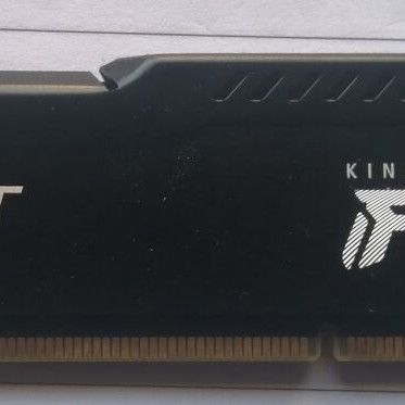 Kingston FURY Beast DDR3 4GB 1600MHz CL10 RAM like new