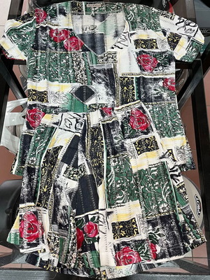 Skirt blouse classic set like new