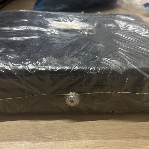 Safe new, unused