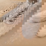  Παπούτσια (TONGTOUY)