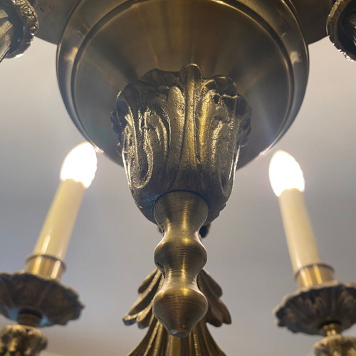 Bronze chandelier with 6 lights like new, carved brass