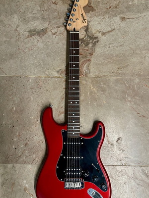 Squier by Fender Affinity Stratocaster used with upgrades and gigbag