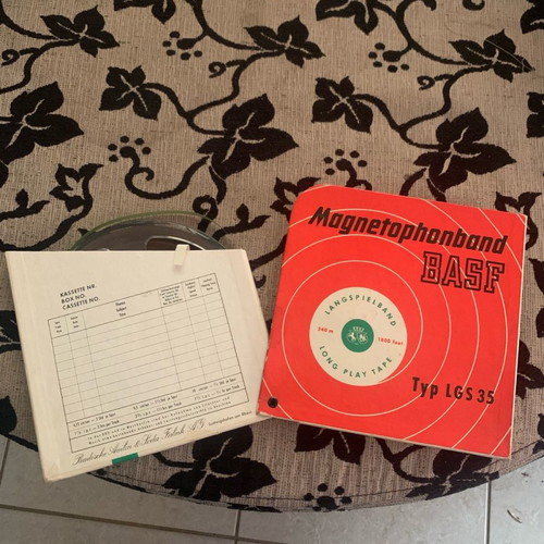 7-inch reels used for reel-to-reel tape recorders