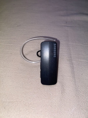 Samsung HM1700 Bluetooth headset handsfree