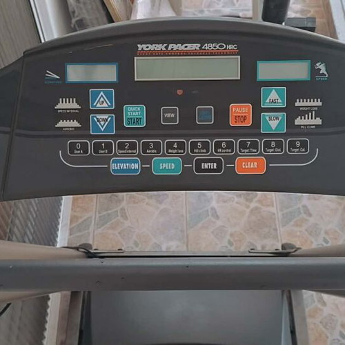 York Pacer 4850 HRC treadmill like new