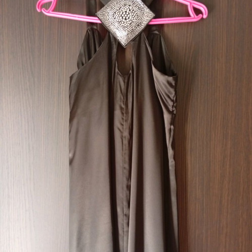 Women's black satin dress like new, size L