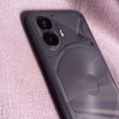 Nothing Phone 2 like new, 6.7" display, 12GB RAM, 256GB storage