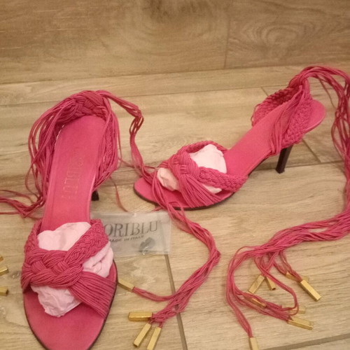 Loriblu knitted women's sandals size 36 like new, fuchsia