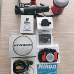 Nikonos -V καινούργια υποβρύχια φωτογραφική μηχανή με φακό 35mm και φλας