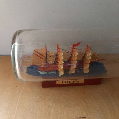 Vintage ship in a bottle decoration 30cm like new