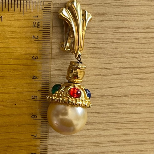 Large clip-on earrings vintage Custom Jewellery France like new