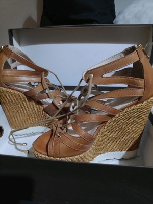 New Matic wedge sandal used, size 36, brown