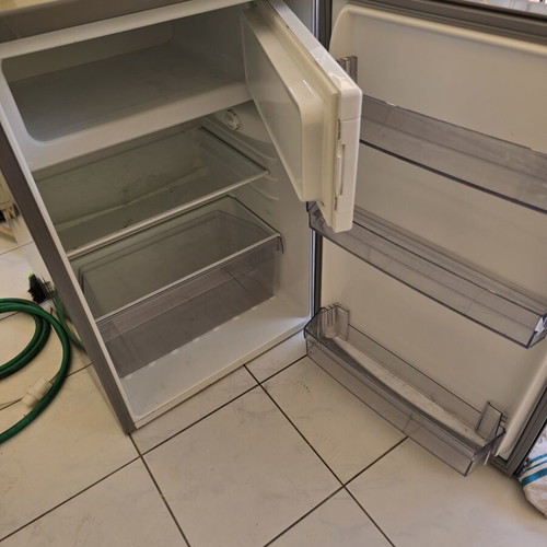 AEG refrigerator used, suitable for students with external marks