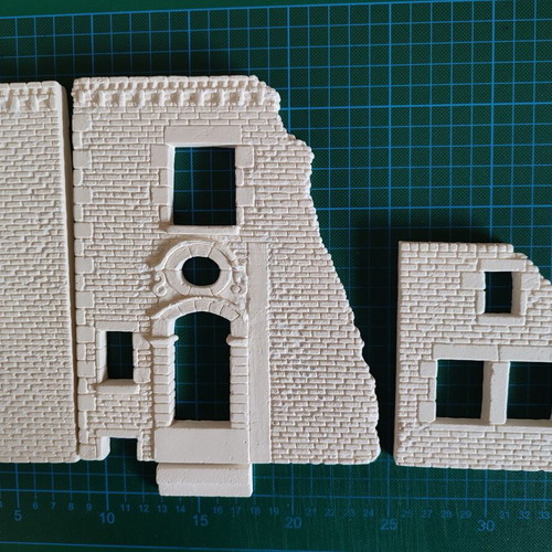1/35 Ruined farmhouse