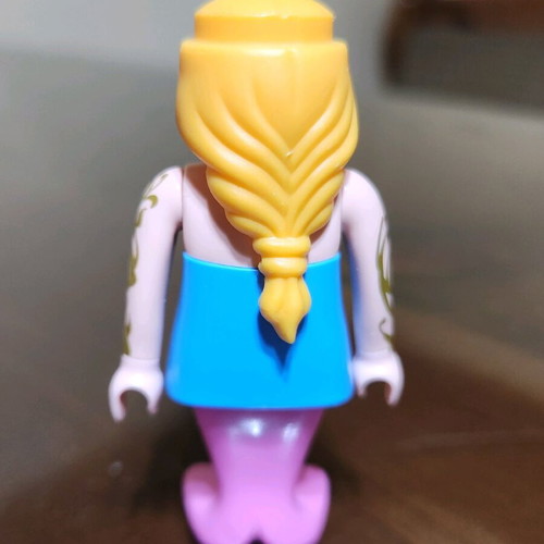Playmobil Mermaid 1997 used with long blonde hair