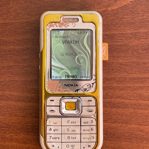 Nokia 7360 phone used