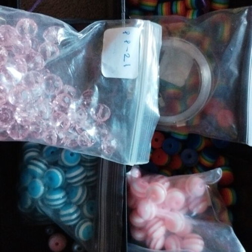 Craft supplies like new with case