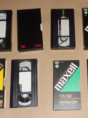 Maxell VHS video tapes cassettes, pack of 5, used