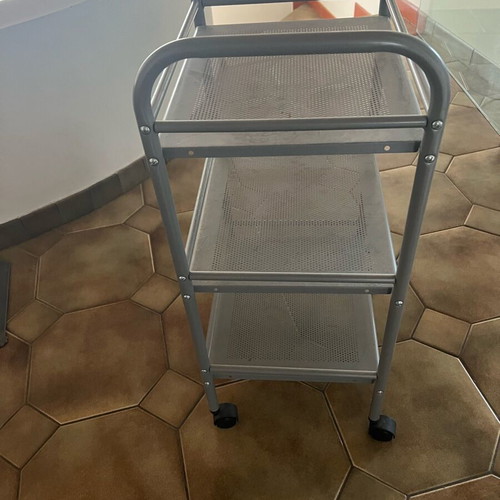 Τρολεϊ IKEA σαν καινούργιο με ροδάκια και ραφάκια