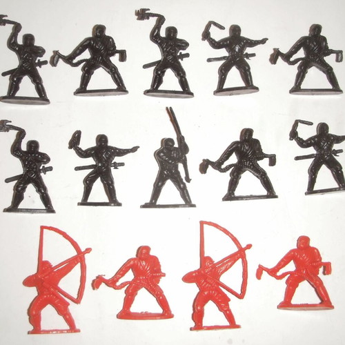 Solpa Ninja figures, pack of 14, vintage