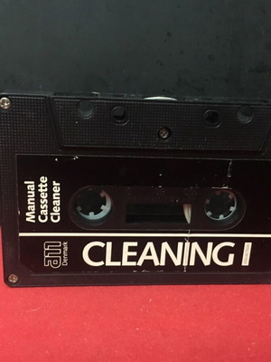 Cassette head cleaner used
