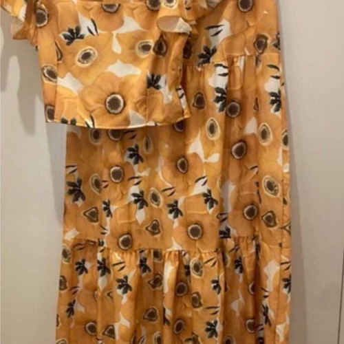 Skirt and top set orange, new