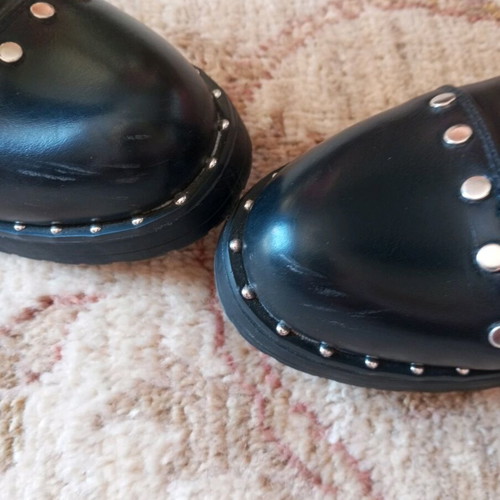 Black boots with studs used, size 37