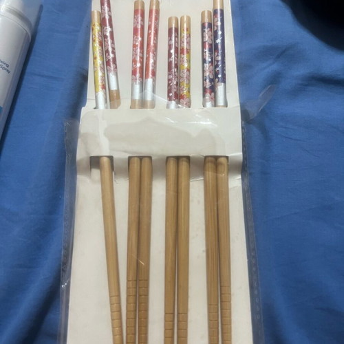 Chopsticks new, intact