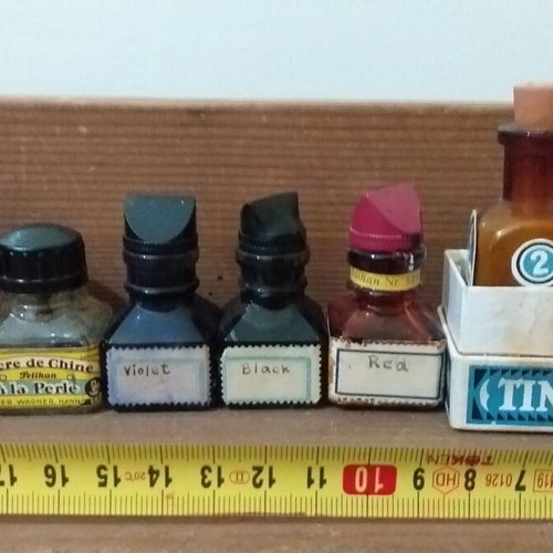 Pelikan collectible ink bottles used, set