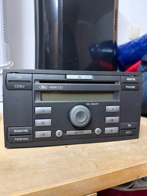 Ραδιόφωνο Ford 6000CD σαν καινούργιο για Focus MK2 Ghia 2007