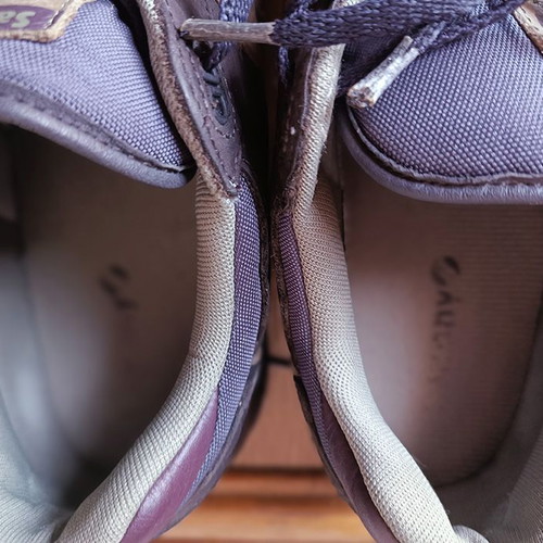 Saucony Shadow 5000 Sneakers used, dark grey and plum, size EU46