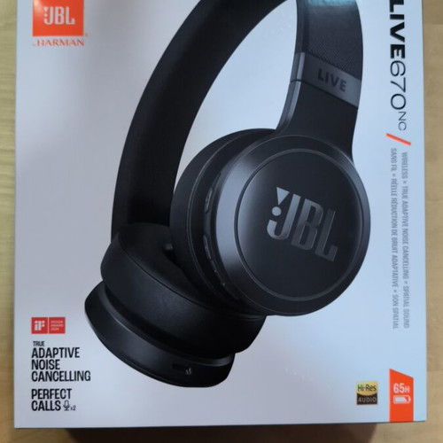 JBL Live 670NC wireless headphones new