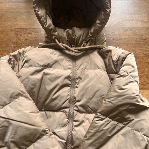 Zara jacket size S like new, beige with hood and zipper
