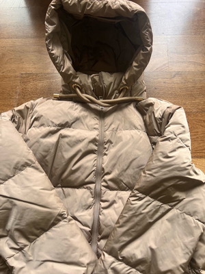 Zara jacket size S like new, beige with hood and zipper