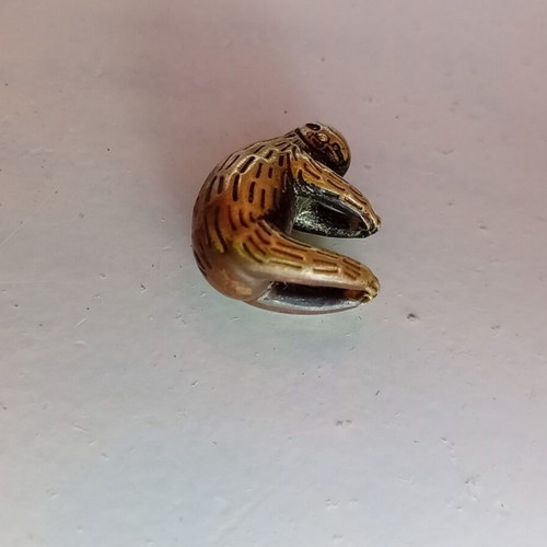 Sloth miniature statuette pendant used, gold-plated copper 1.5 cm