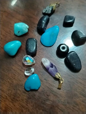 Полускъпоценни камъни като ново