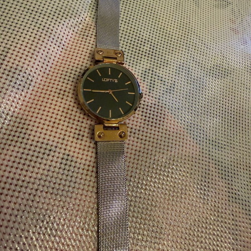 Lofty's women's watch like new, multicolor