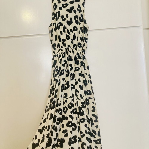 Animal Print Dress Trendyol size Small like new, black and beige