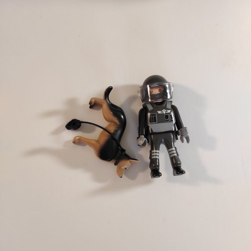 Playmobil City Action 5564 Special Forces Vehicle like new with extra gift