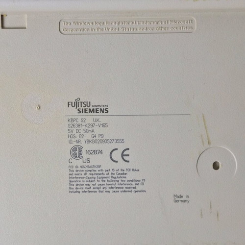 Fujitsu Siemens Scenic Xs 1171-C used desktop computer with keyboard